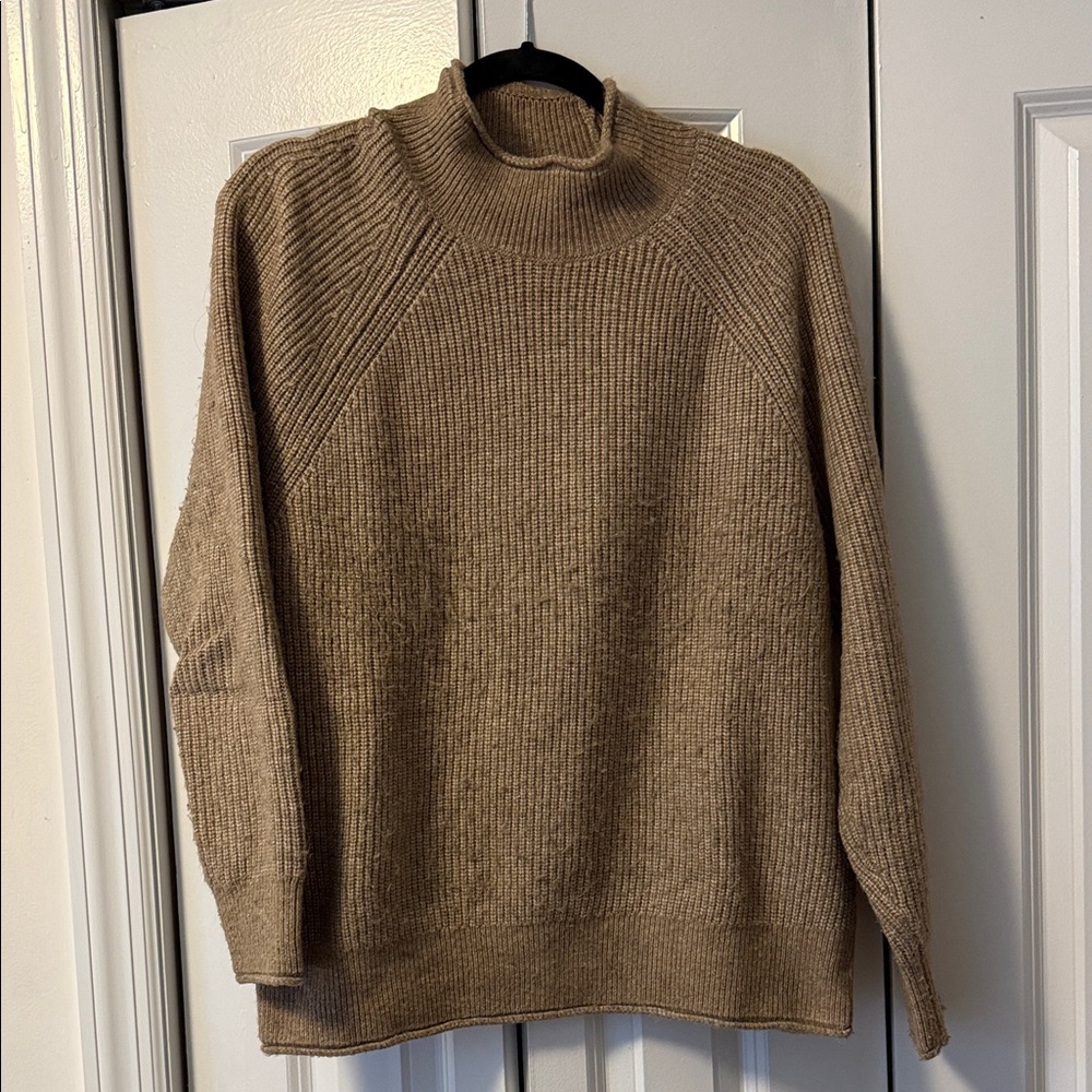LOFT Tan Women's Sweater